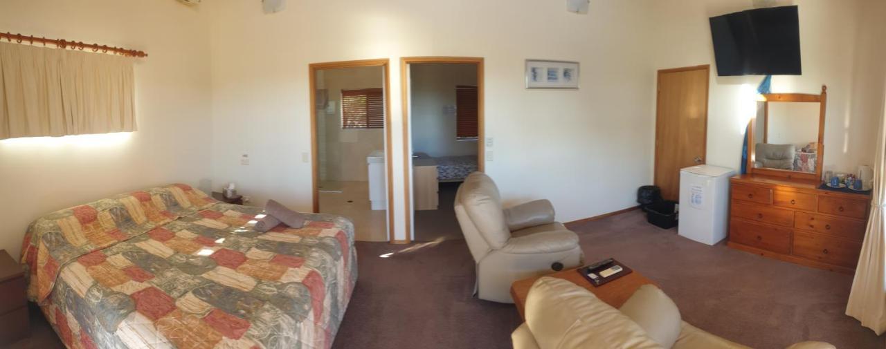 Escape 1770 Motel - No Kids - No Smoking - No Partying (Adults Only) 아그네스워터 외부 사진